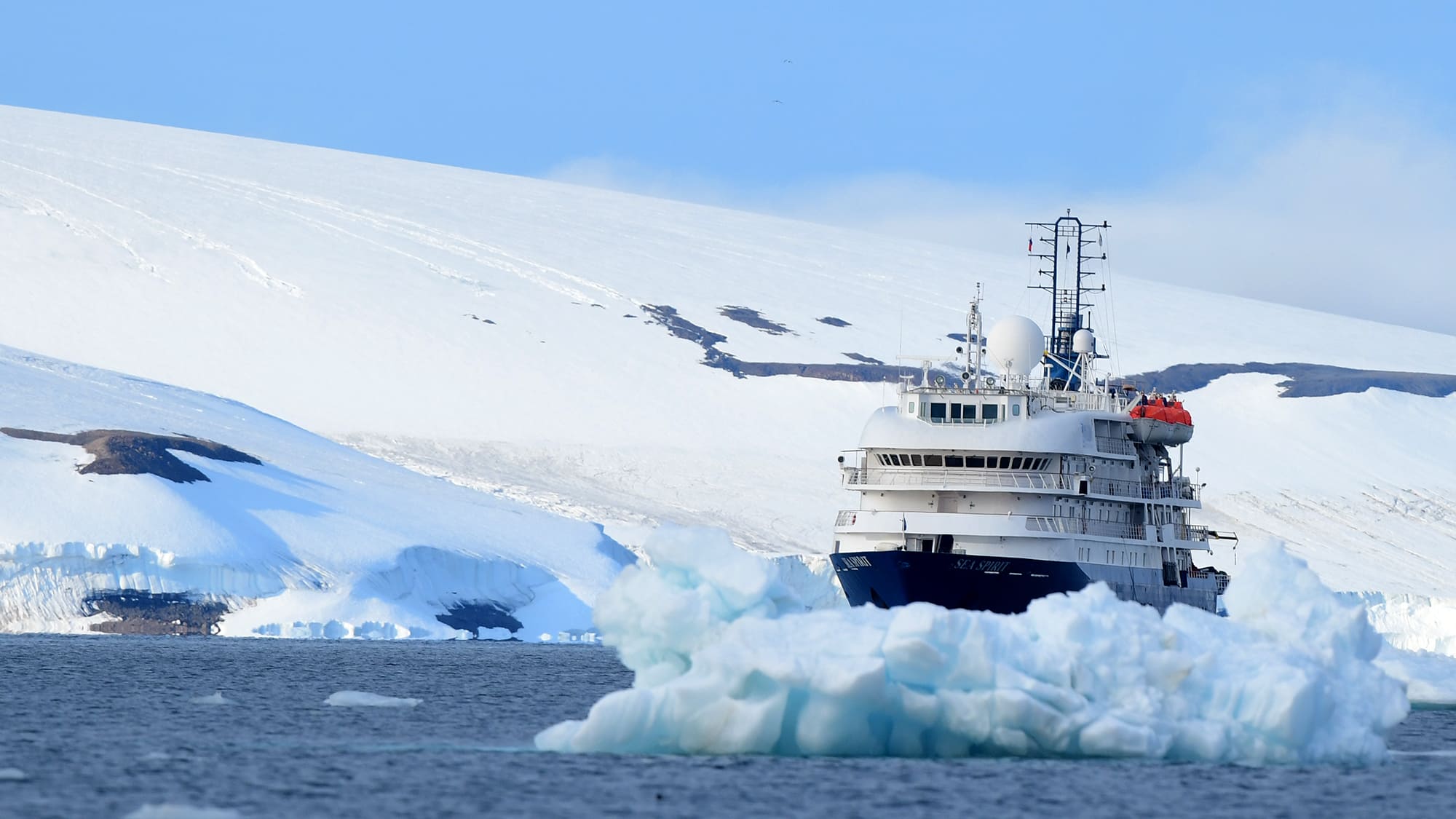 SeaSpirit_Arctic_PageChichister_PoseidonExpeditions-3