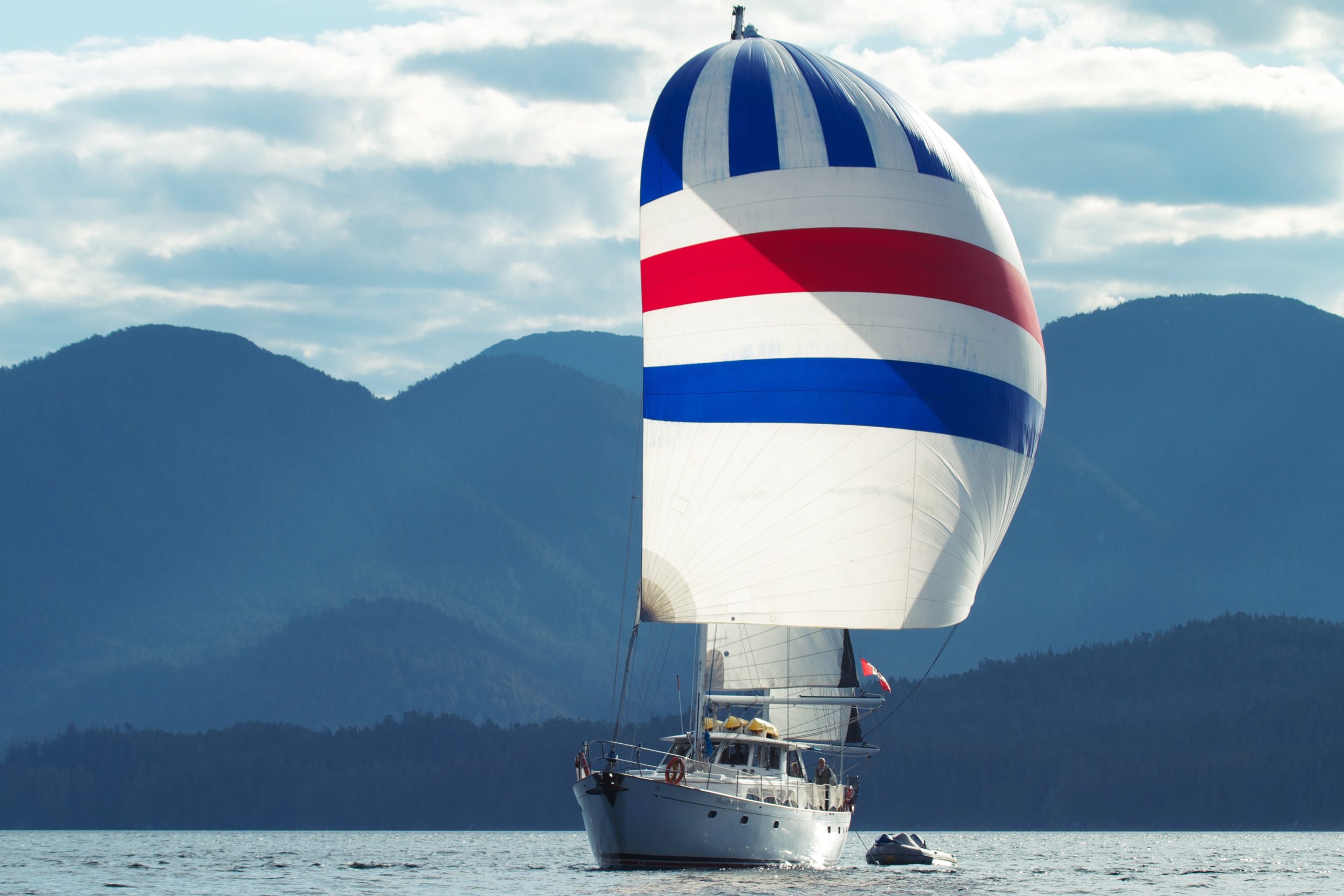 Barry-Komar-GBR-2010-sailing-Odyssey-ps-scaled